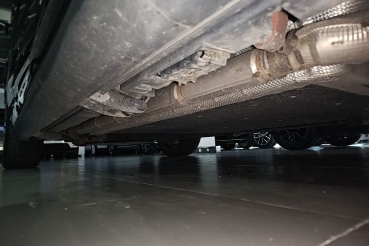 Used Denza N9 2025 Prestige Version Right Side Sill
