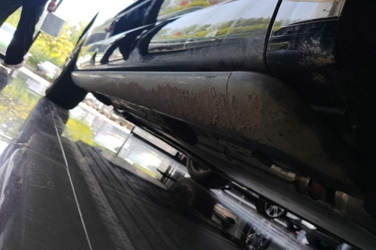 Used Denza N9 2025 Flagship Model Right Side Sill
