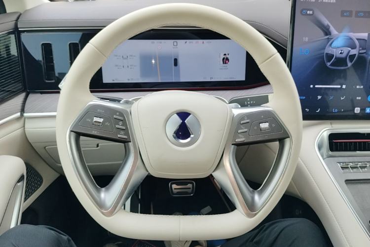Used Denza N9 2025 Prestige Version Steering Wheel