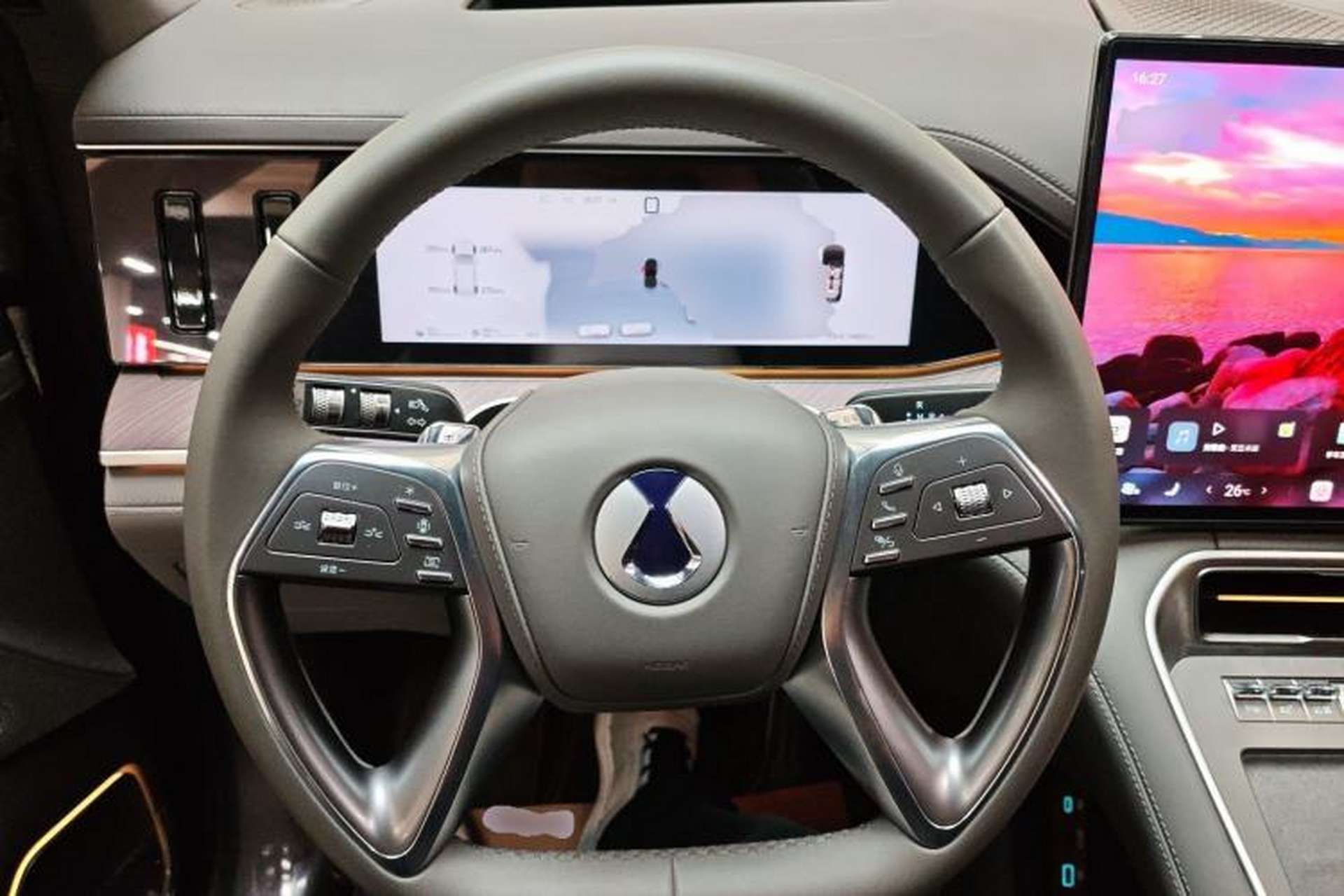 Used Denza N9 2025 Flagship Model Steering Wheel