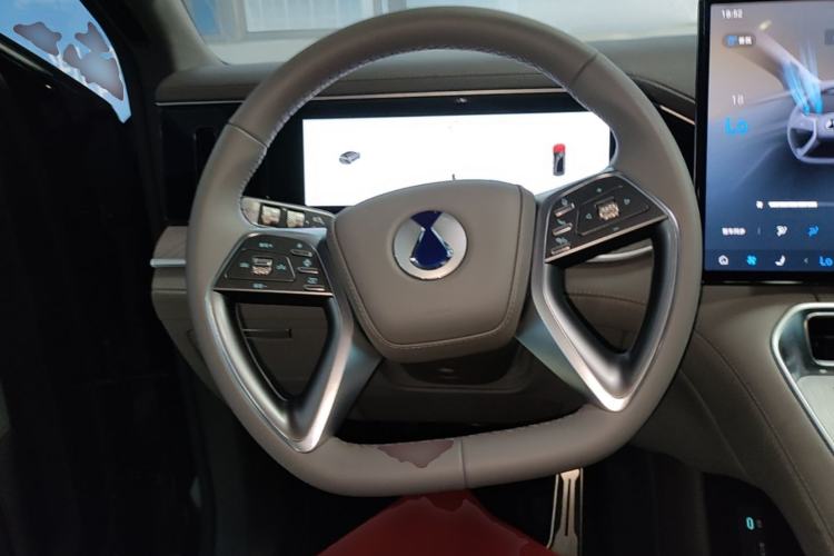 Used Denza N9 2025 Prestige Version Steering Wheel