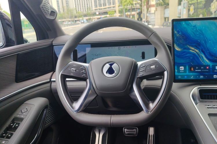 Used Denza N9 2025 Flagship Model Steering Wheel