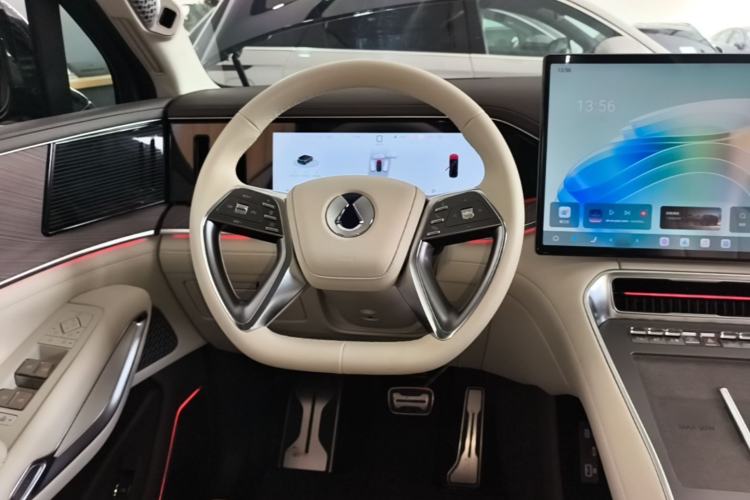 Used Denza N9 2025 Flagship Model Steering Wheel