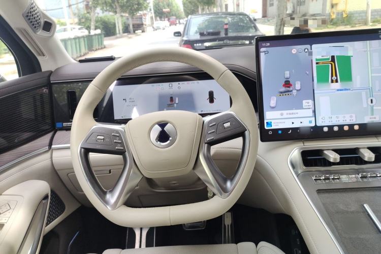 Used Denza N9 2025 Flagship Model Steering Wheel