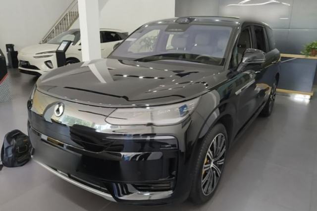 Used Denza N9 2025 Prestige Version