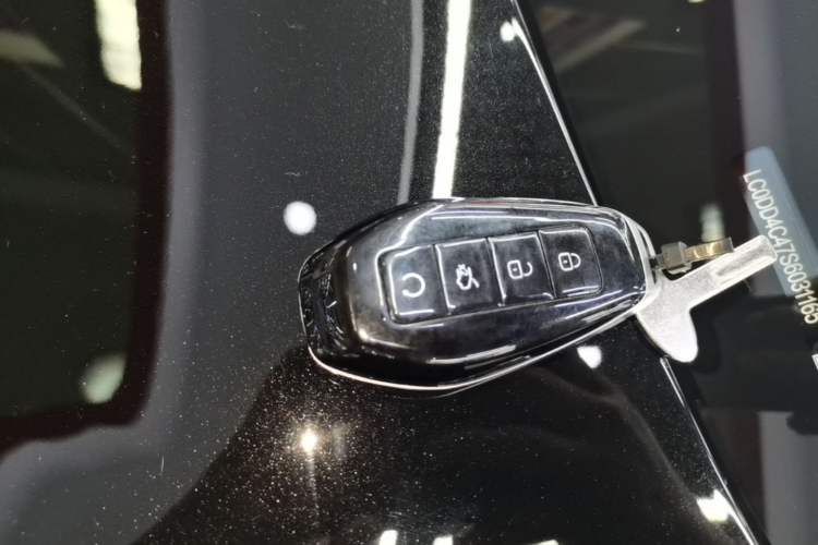 Used Denza N9 2025 Prestige Version Vehicle Key