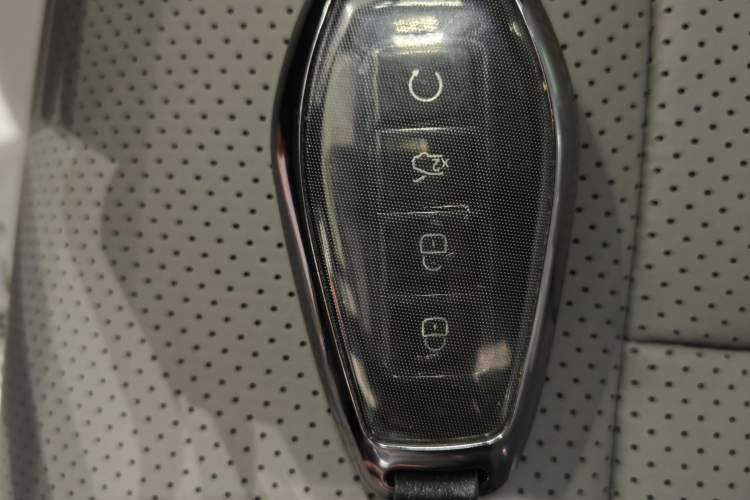 Used Denza N9 2025 Flagship Model Vehicle Key