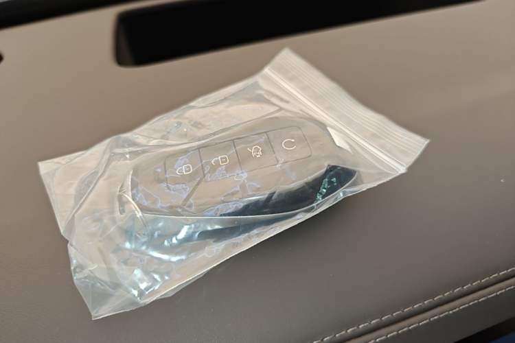 Used Denza N9 2025 Flagship Model Vehicle Key