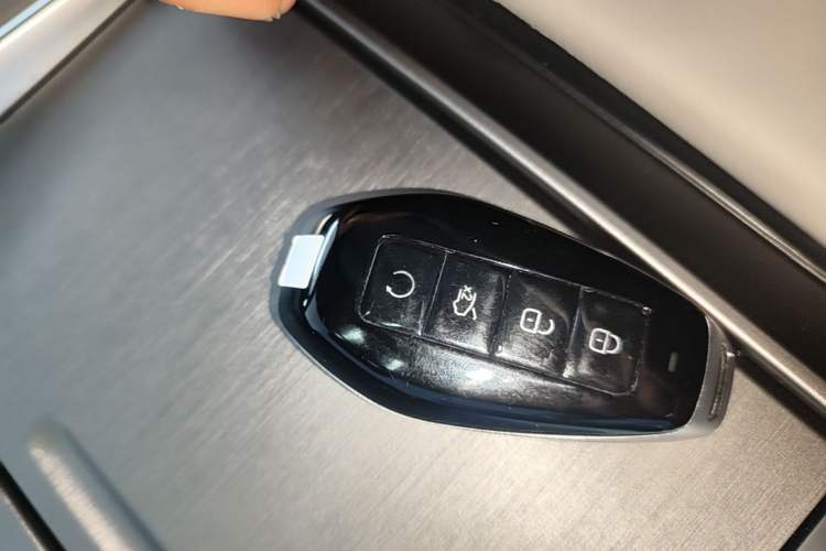 Used Denza N9 2025 Flagship Model Vehicle Key