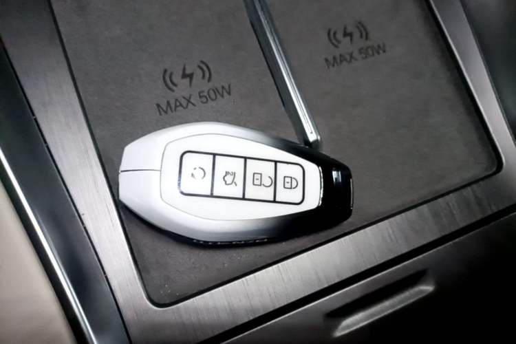 Used Denza N9 2025 Flagship Model Vehicle Key