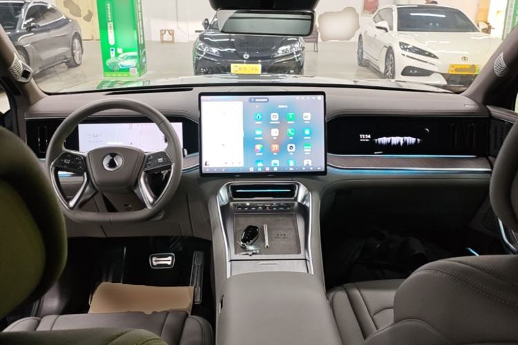 Used Denza N9 2025 Flagship Model Center Console