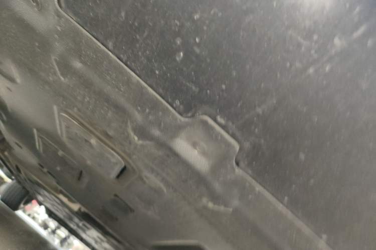 Used Denza N9 2025 Flagship Model Chassis Front