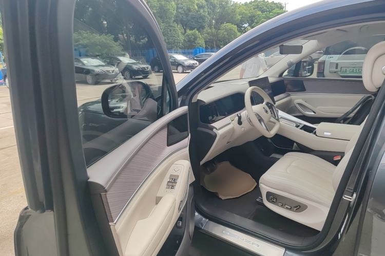 Used Denza N9 2025 Flagship Model Driver Seat
