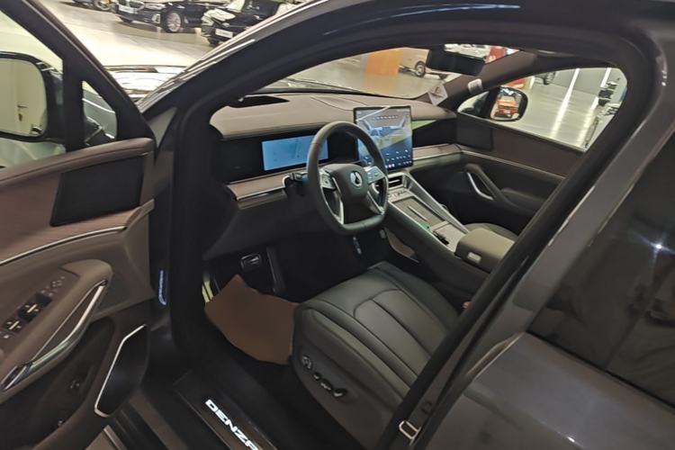 Used Denza N9 2025 Flagship Model Driver Seat