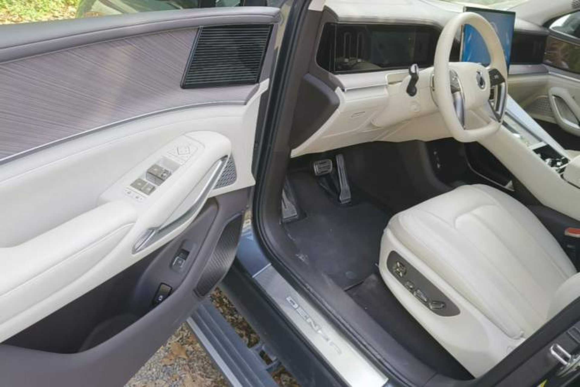 Used Denza N9 2025 Flagship Model Driver Seat