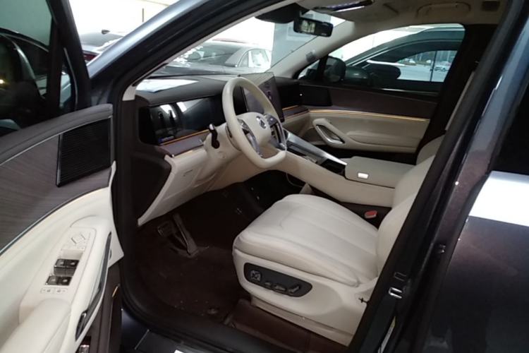 Used Denza N9 2025 Flagship Model Driver Seat