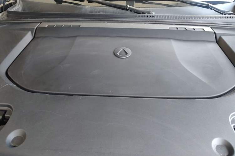 Used Denza N9 2025 Flagship Model Engine Bay
