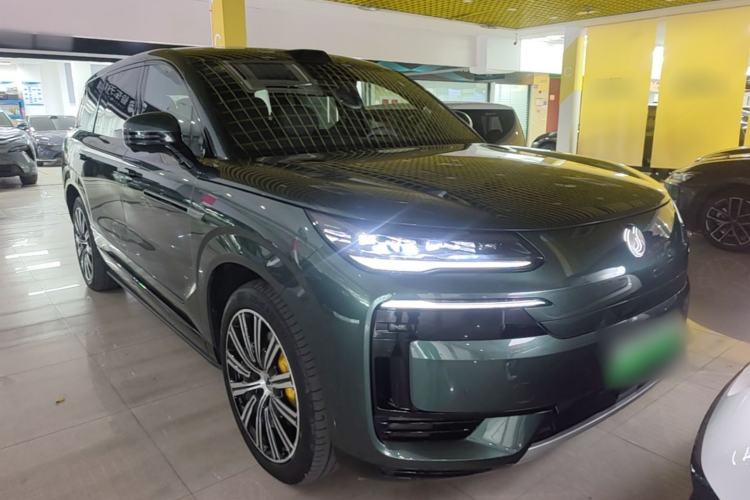 Used Denza N9 2025 Flagship Model Exterior 1