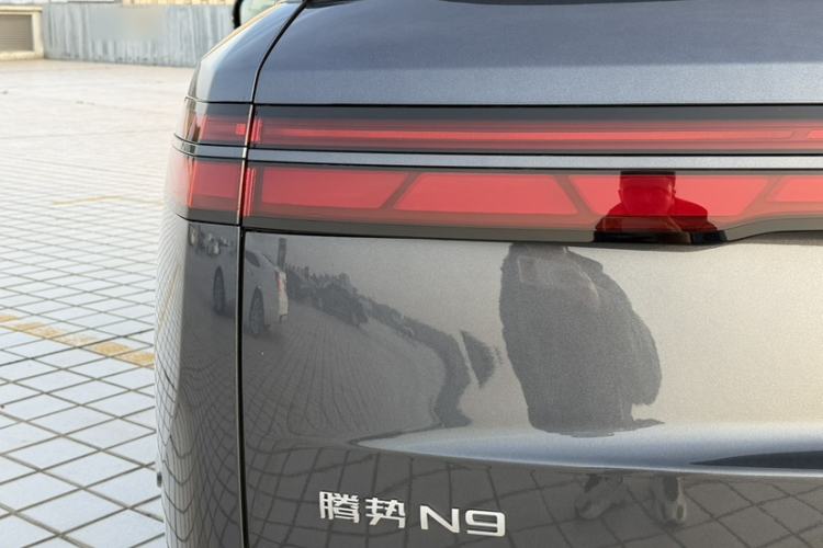 Used Denza N9 2025 Prestige Version Exterior 6