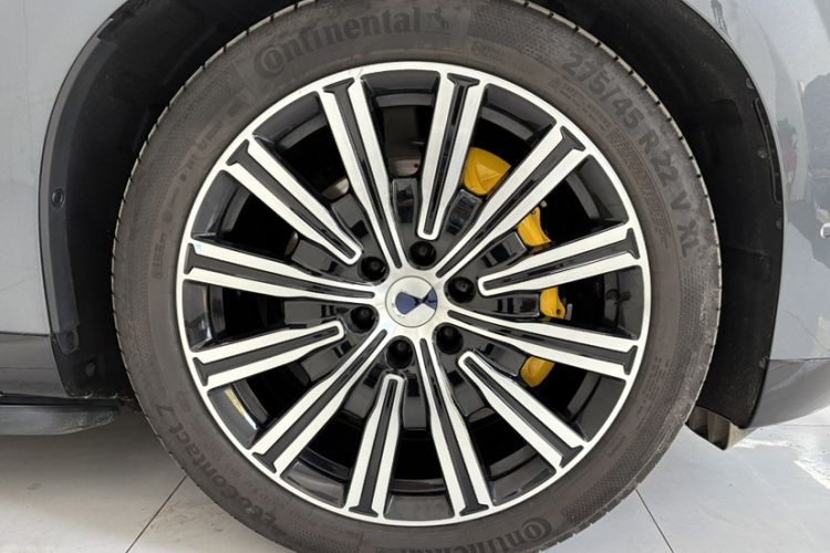 Used Denza N9 2025 Flagship Model Exterior 6