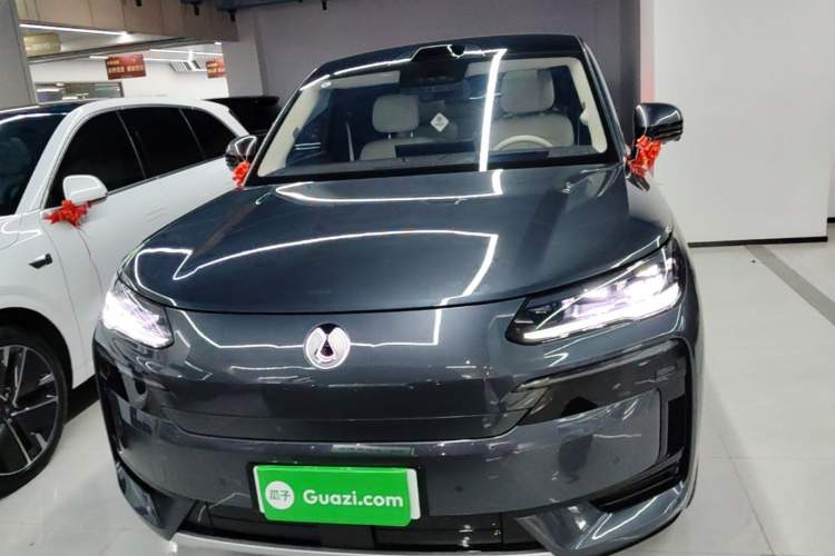 Used Denza N9 2025 Prestige Version Front