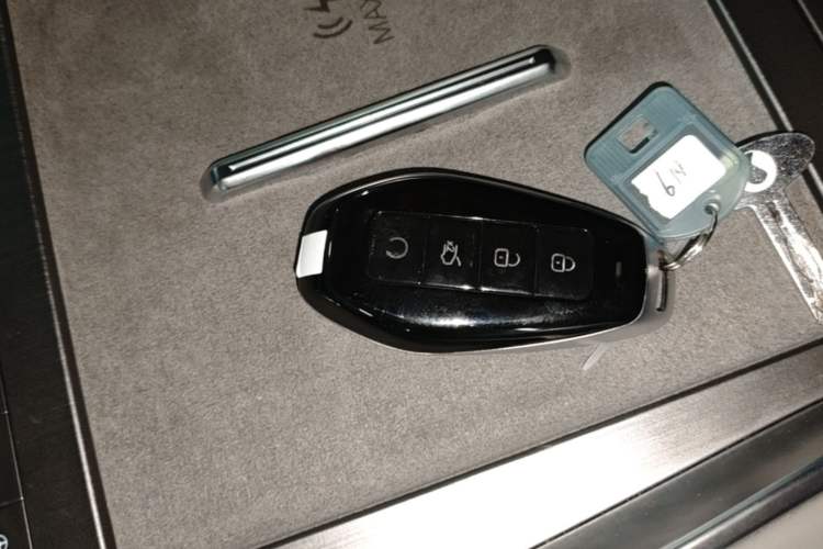 Used Denza N9 2025 Flagship Model Interior 1