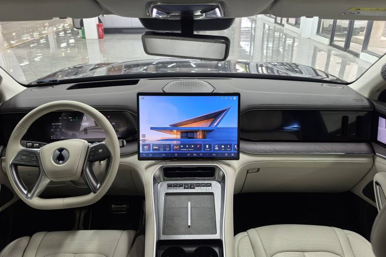 Used Denza N9 2025 Flagship Model Interior 1