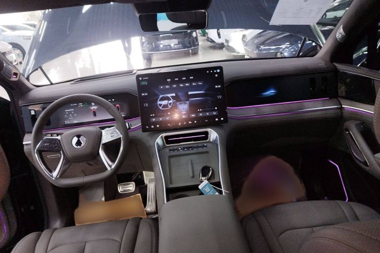 Used Denza N9 2025 Flagship Model Interior 2