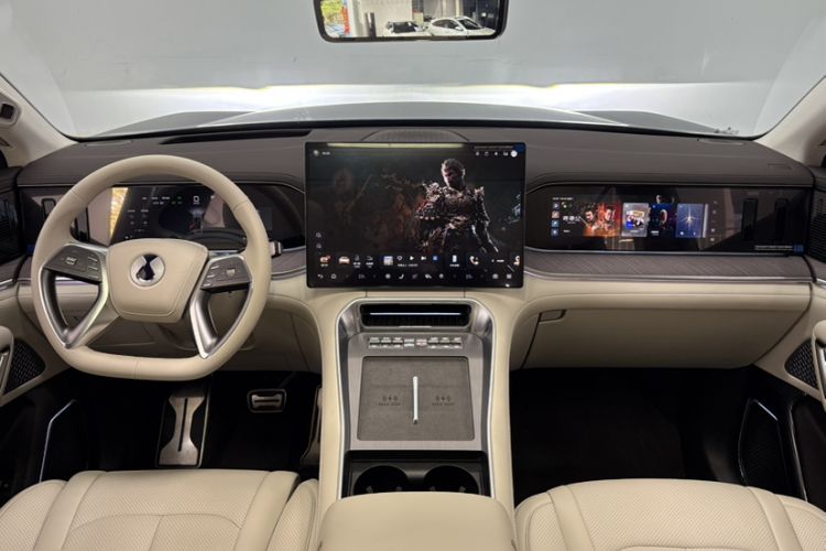 Used Denza N9 2025 Flagship Model Interior 4