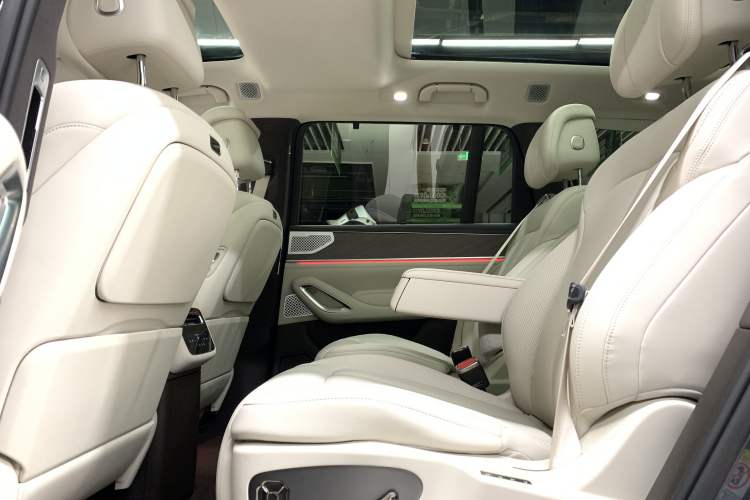 Used Denza N9 2025 Prestige Version Interior 5