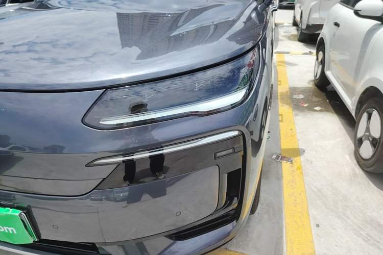 Used Denza N9 2025 Flagship Model Left Front Headlight