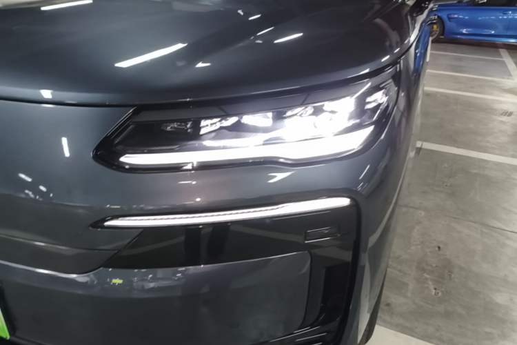 Used Denza N9 2025 Flagship Model Left Front Headlight