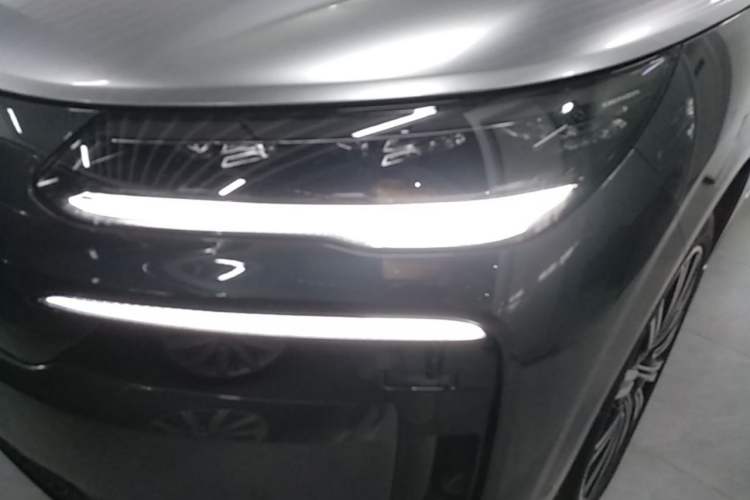 Used Denza N9 2025 Flagship Model Left Front Headlight