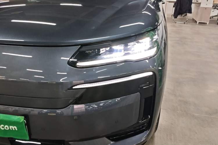 Used Denza N9 2025 Flagship Model Left Front Headlight