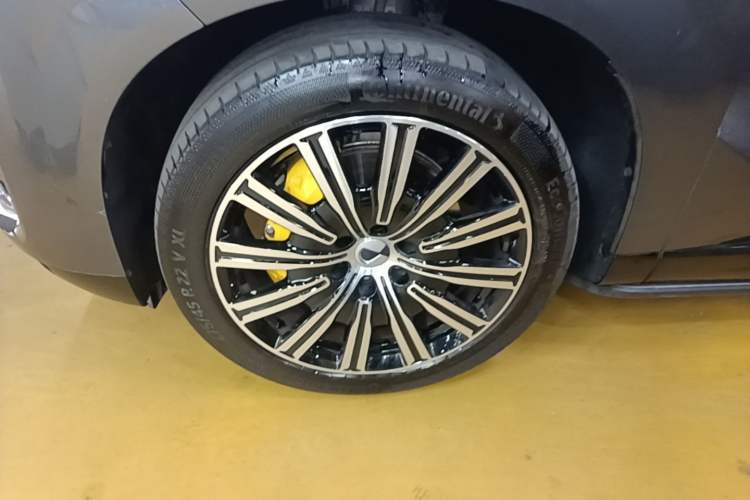 Used Denza N9 2025 Flagship Model Left Front Wheel Hub