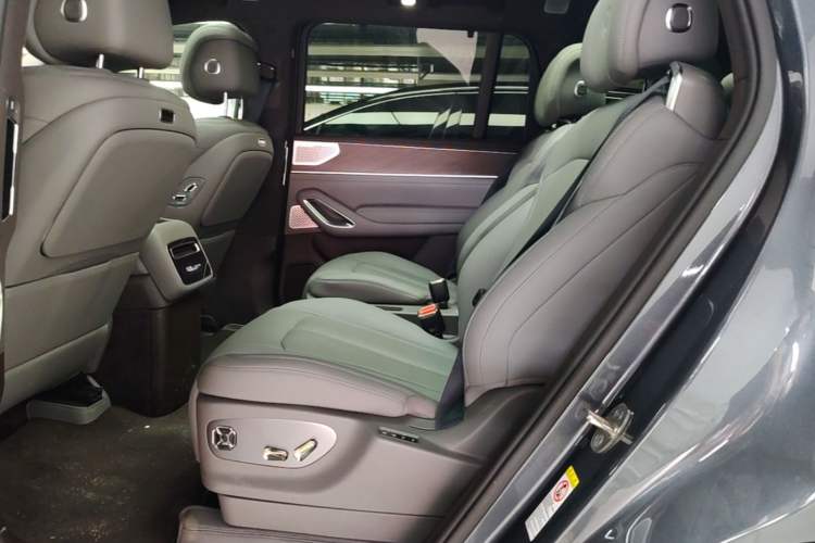 Used Denza N9 2025 Prestige Version Left Rear Seat