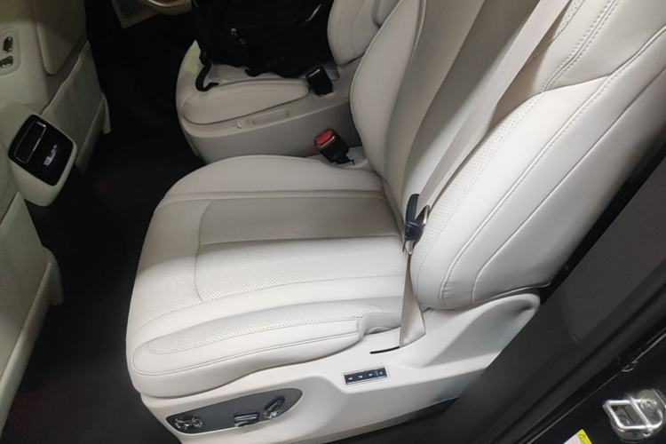 Used Denza N9 2025 Prestige Version Left Rear Seat