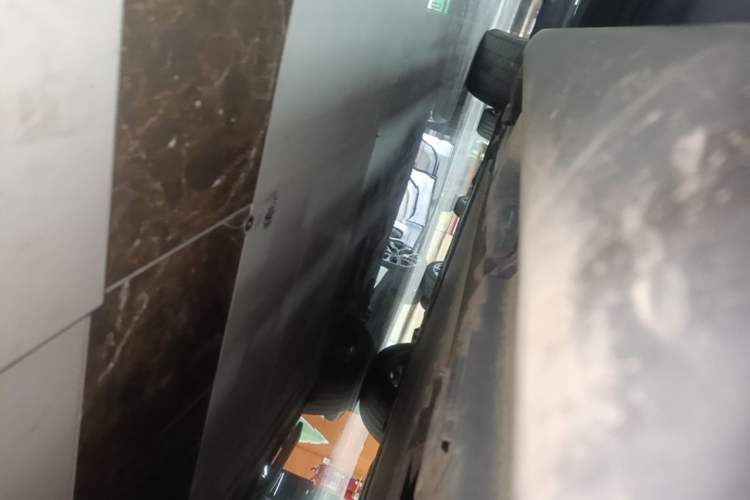 Used Denza N9 2025 Flagship Model Left Side Sill