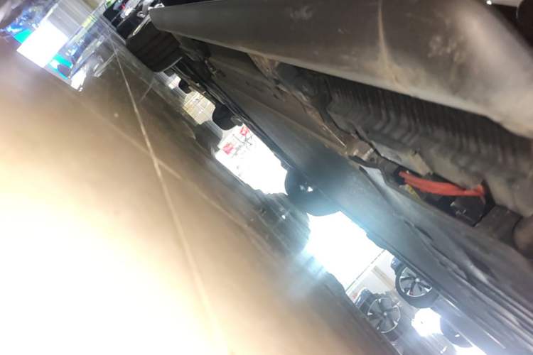 Used Denza N9 2025 Flagship Model Left Side Sill