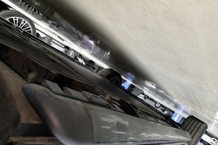 Used Denza N9 2025 Prestige Version Left Side Sill