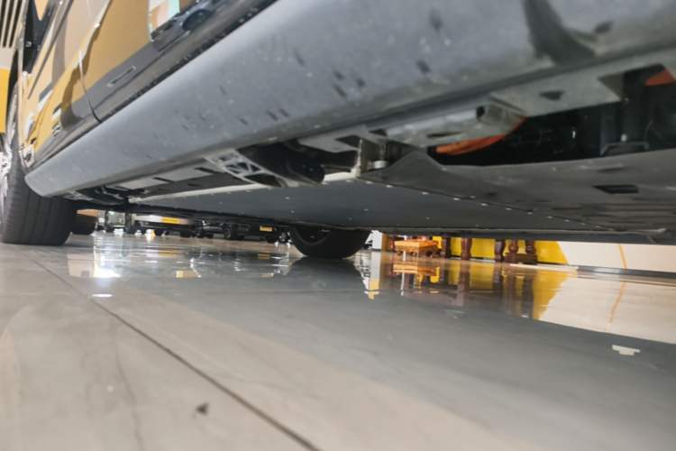 Used Denza N9 2025 Flagship Model Left Side Sill