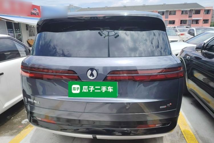 Used Denza N9 2025 Flagship Model Rear