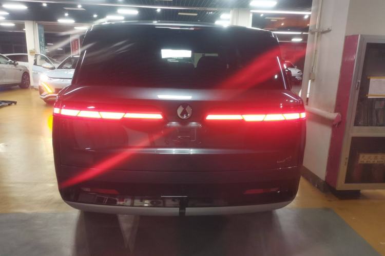 Used Denza N9 2025 Flagship Model Rear