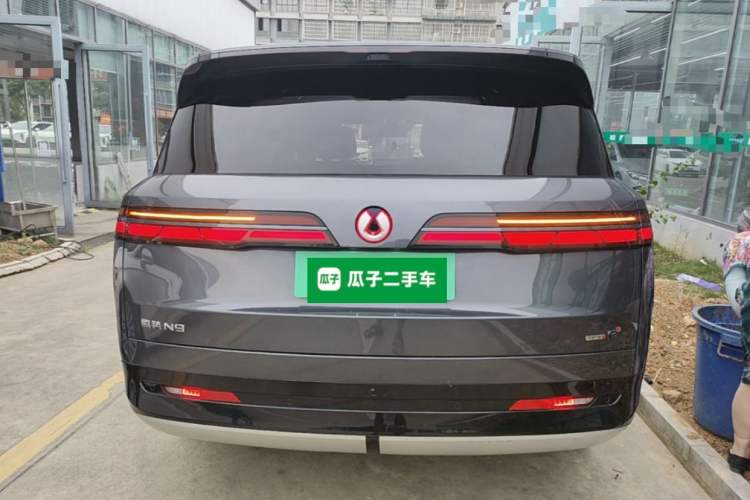 Used Denza N9 2025 Flagship Model Rear