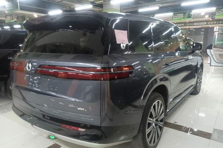 Used Denza N9 2025 Flagship Model Rear Right 45 Deg