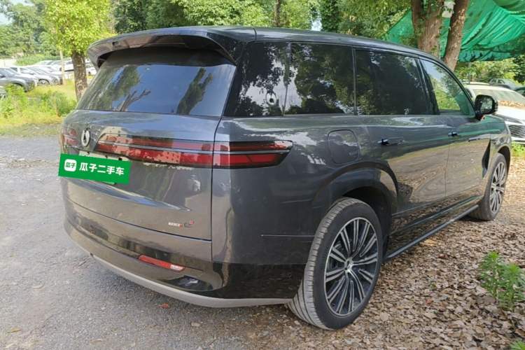 Used Denza N9 2025 Flagship Model Rear Right 45 Deg