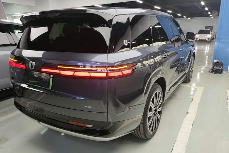 Used Denza N9 2025 Prestige Version Rear Right 45 Deg