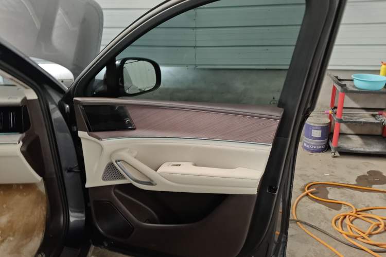 Used Denza N9 2025 Prestige Version Right Front Door Interior