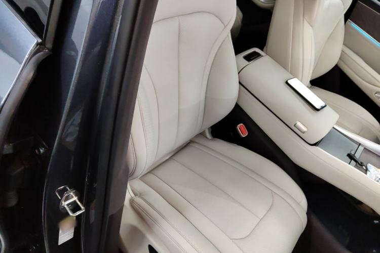 Used Denza N9 2025 Prestige Version Right Front Seat