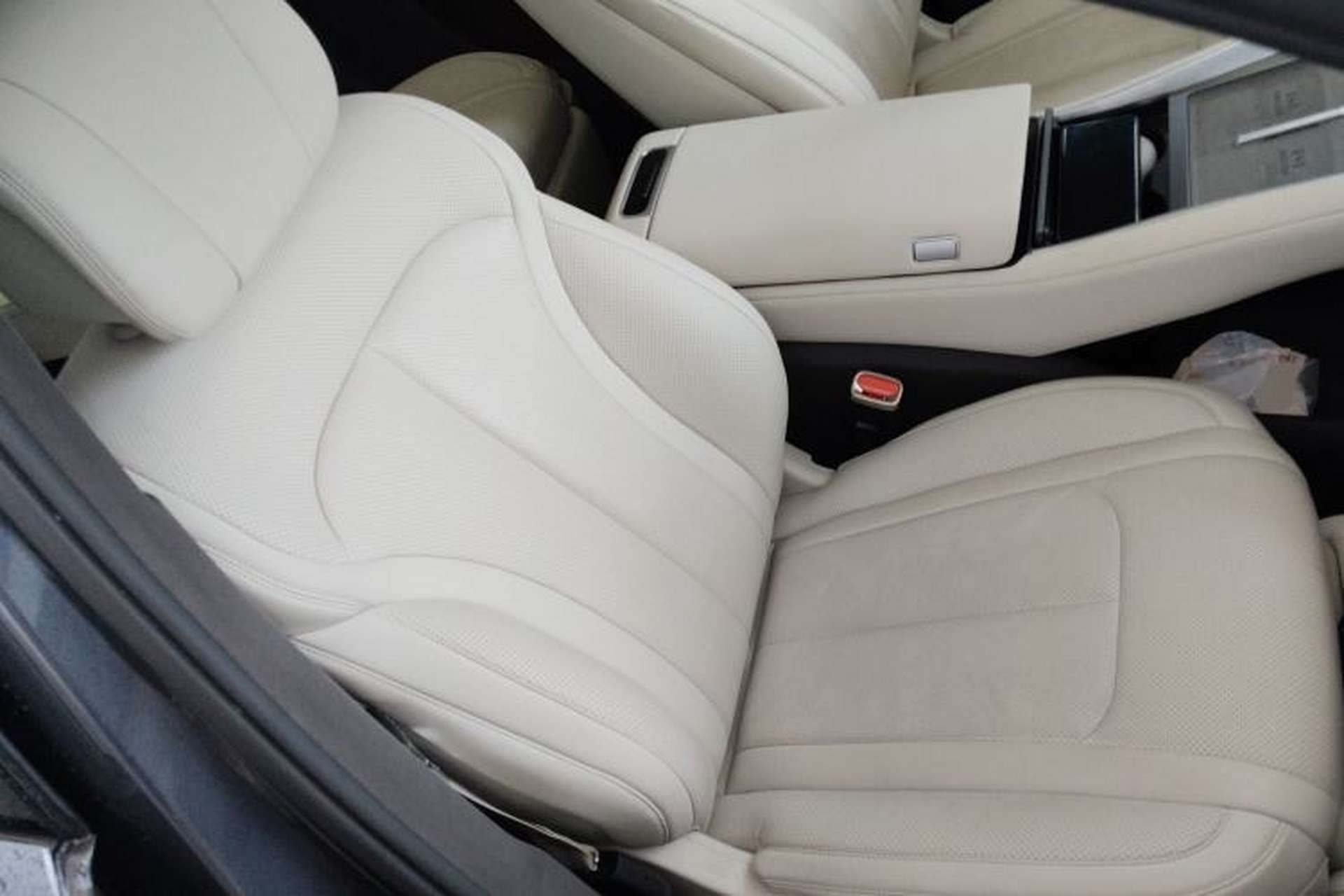 Used Denza N9 2025 Flagship Model Right Front Seat